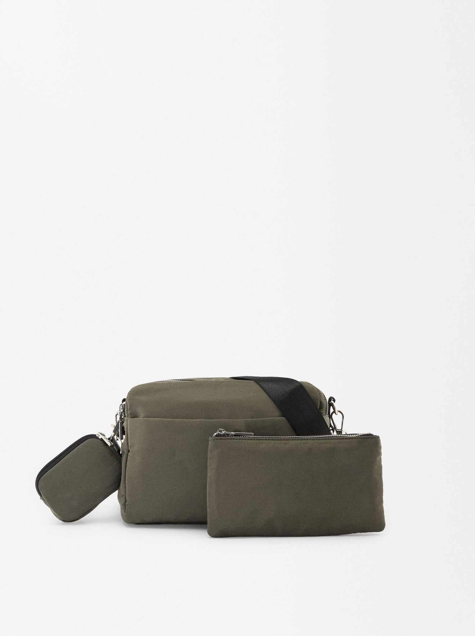 Bolso bandolera con bolso extraíble