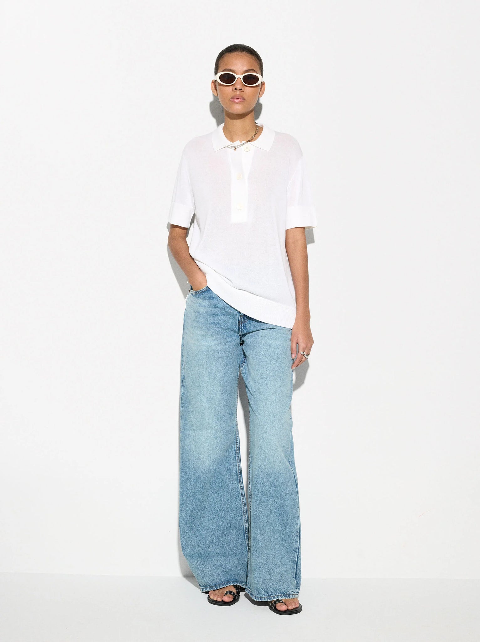 Pantalón vaquero wide leg