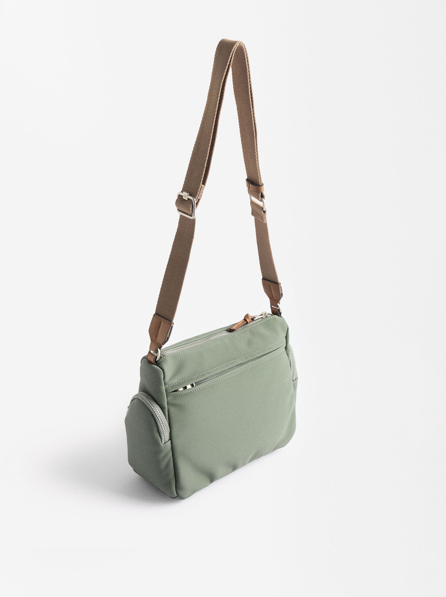 Bolso Bandolera Efecto Nylon
