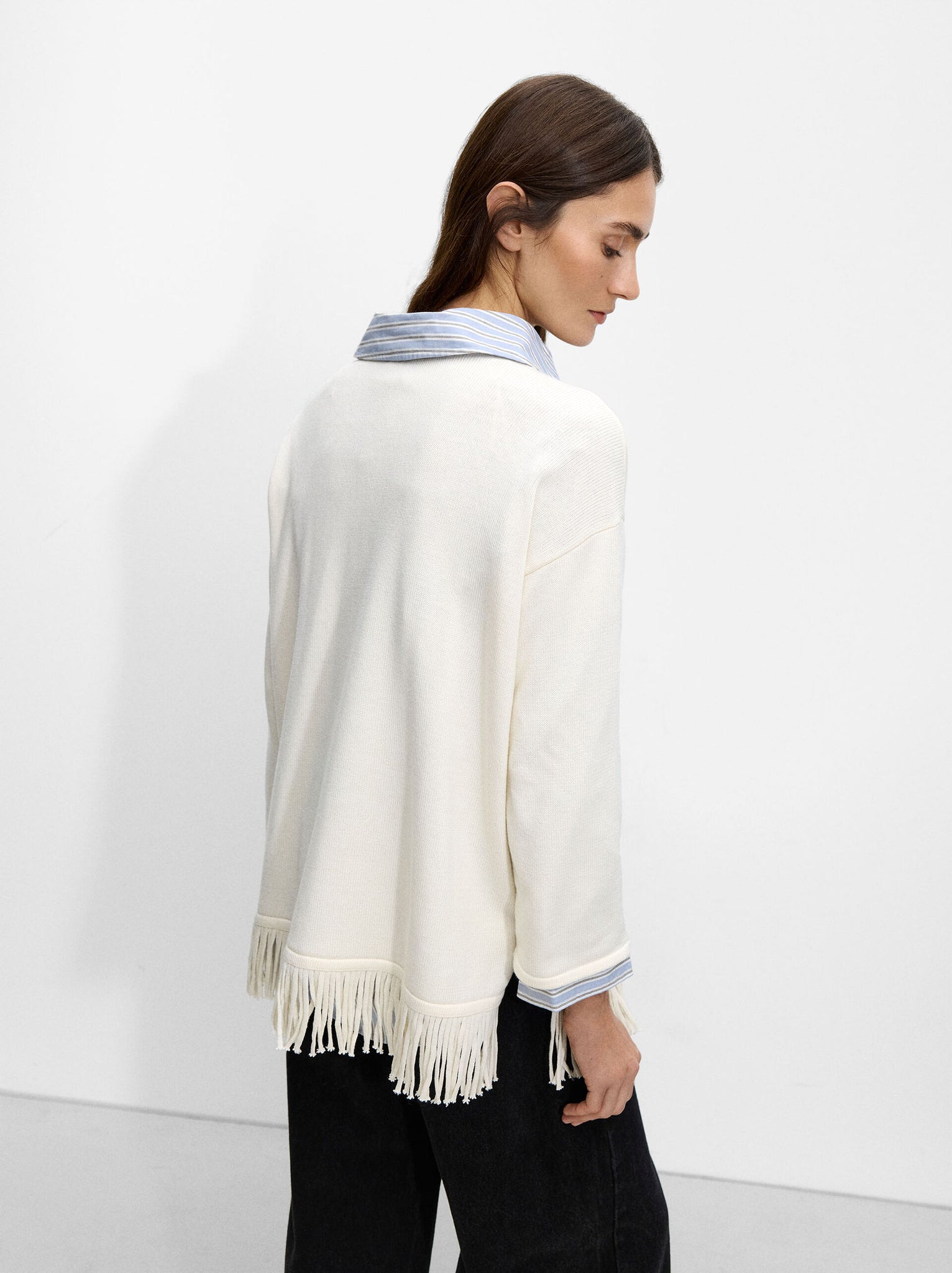 Poncho De Punto Con Flecos