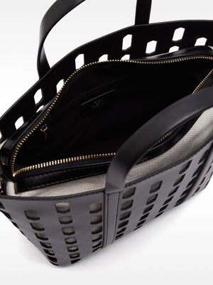 Bolso tote perforado con bolso removible