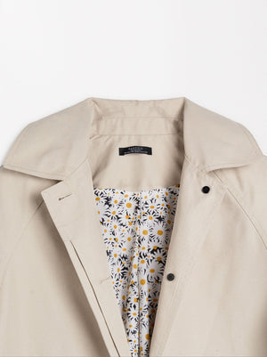 Parka Ligera Con Bolsillos