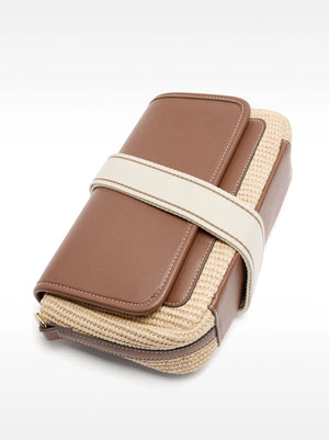 Bolso bandolera efecto rafia con solapa