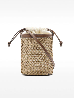Bolso tipo bucket efecto rafia
