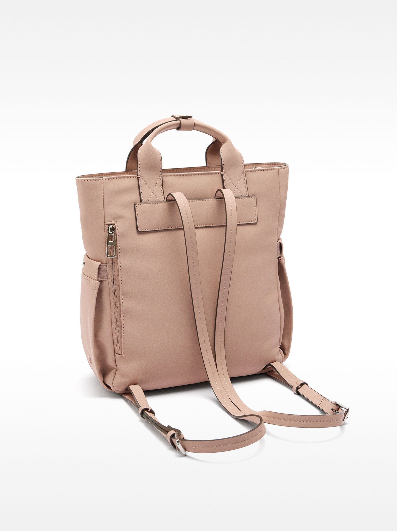 Mochila de efecto nylon