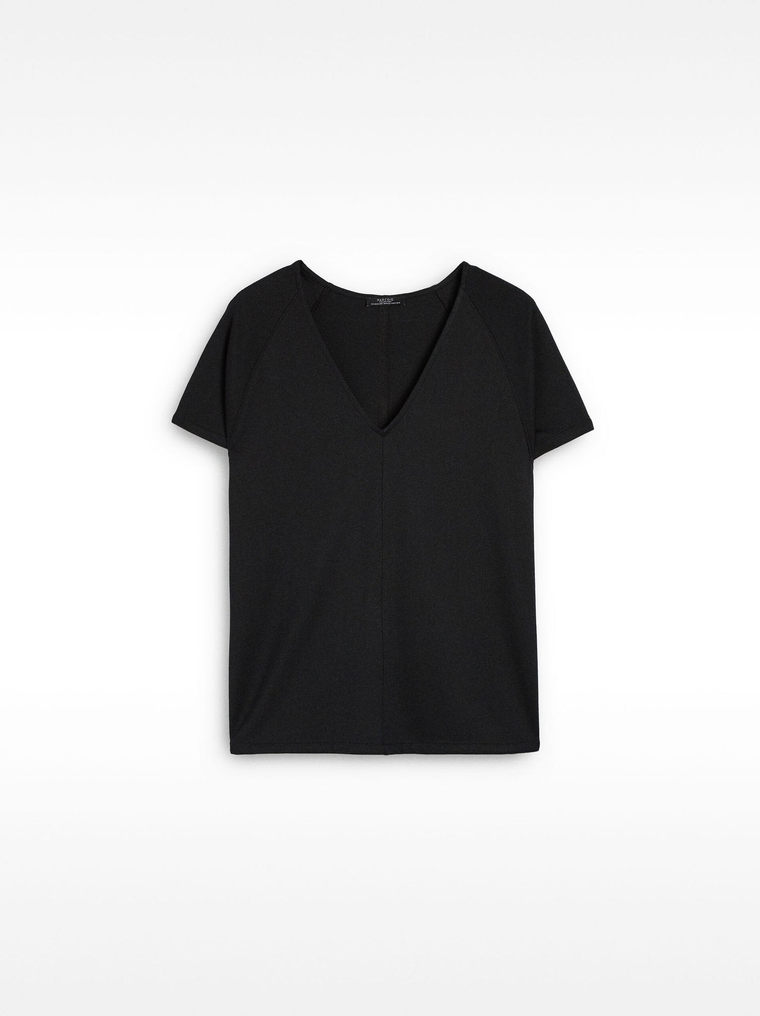 Camiseta básica cuello pico