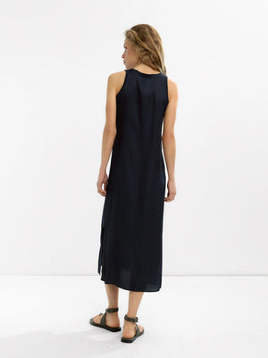 Vestido fluido liso