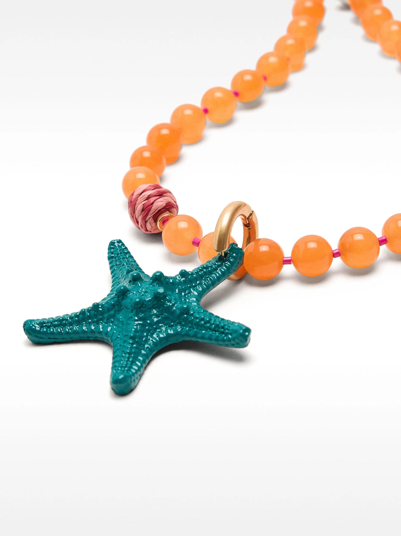 Collar de cuentas de piedra estrella de mar