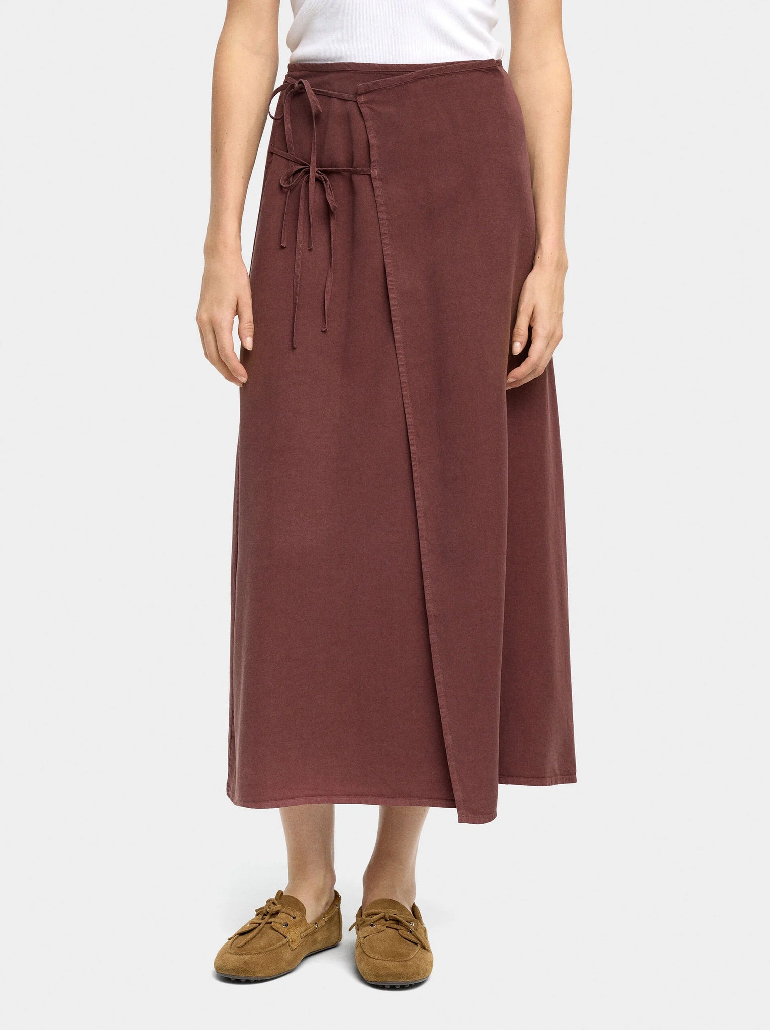 Falda midi cruzada de 100% lyocell