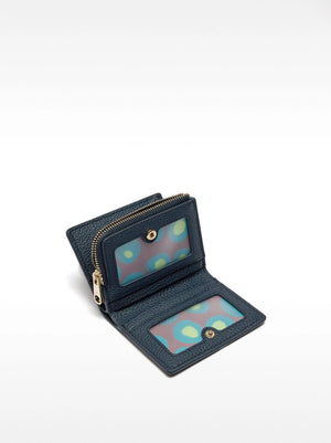 Cartera básica con textura