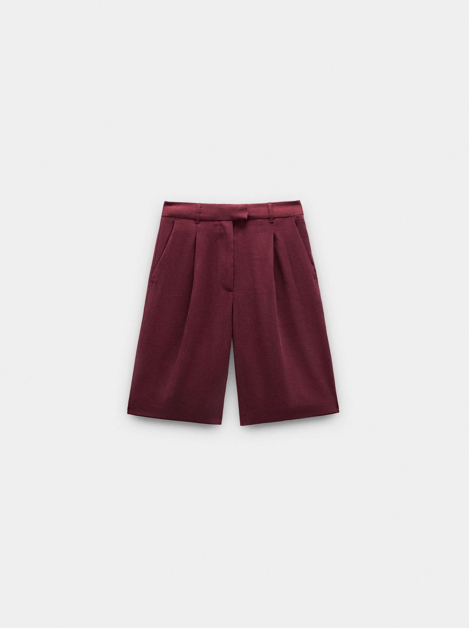 Bermuda con pinzas