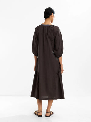 Vestido midi bordado 100% algodón