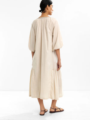 Vestido midi bordado 100% algodón