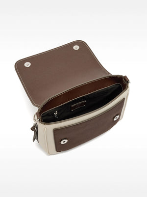 Bolso bandolera extensible con solapa