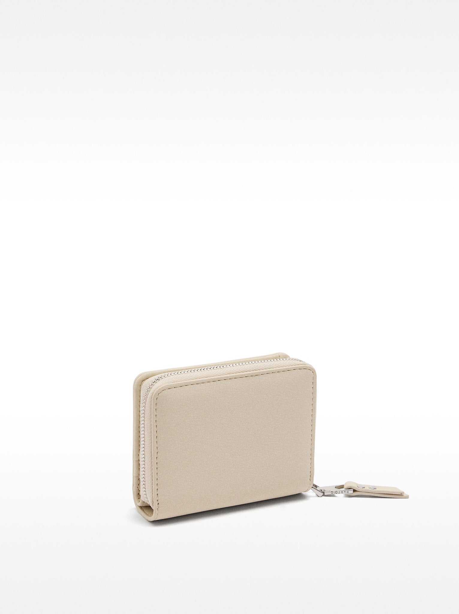 Cartera básica con textura