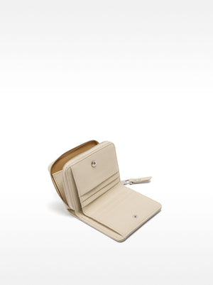 Cartera básica con textura