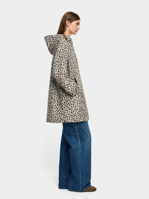 Parka con estampado animal