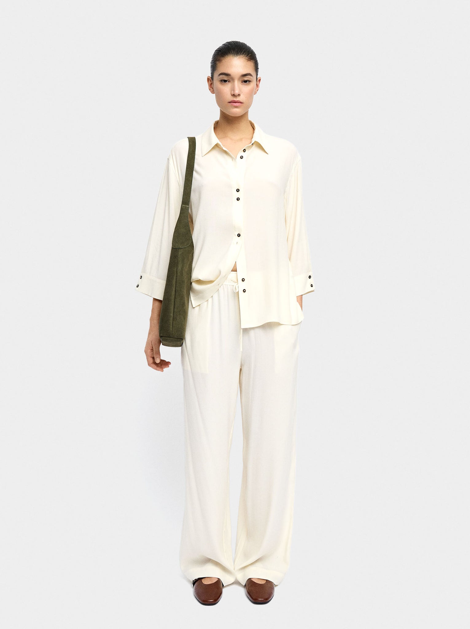 Camisa de lyocell con botones dobles