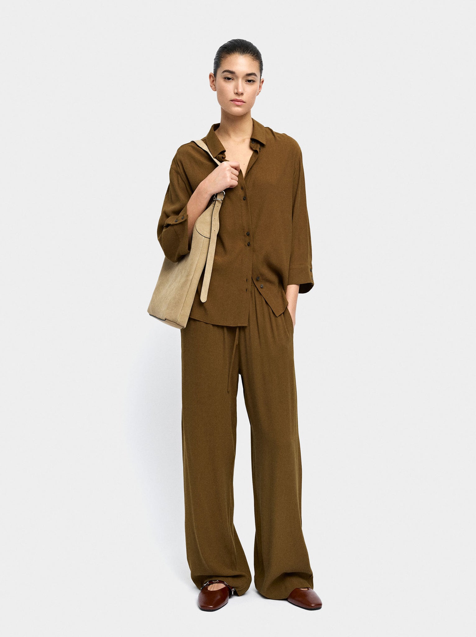 Pantalón de lyocell con cintura elástica