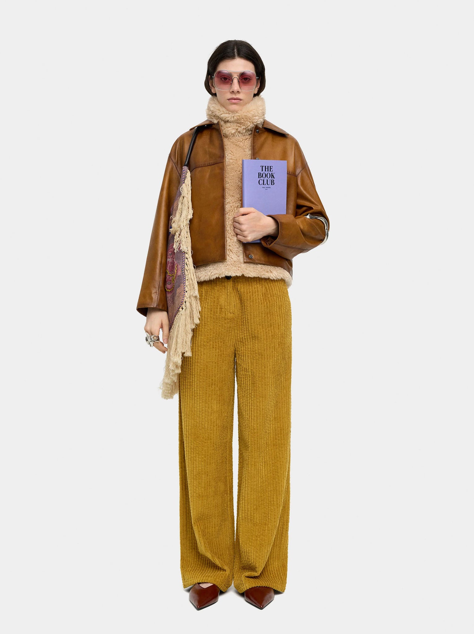 Chaqueta de piel con pespuntes