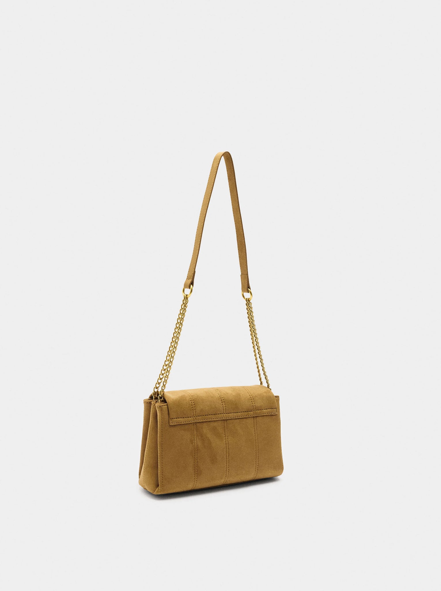 Bolso de hombro acolchado con solapa