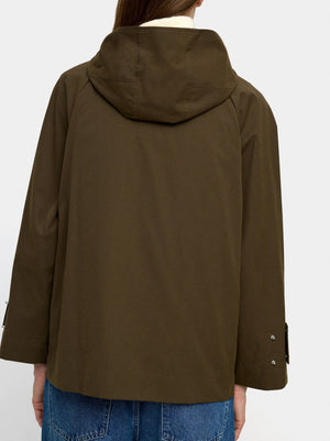 Chaqueta con capucha y chaleco