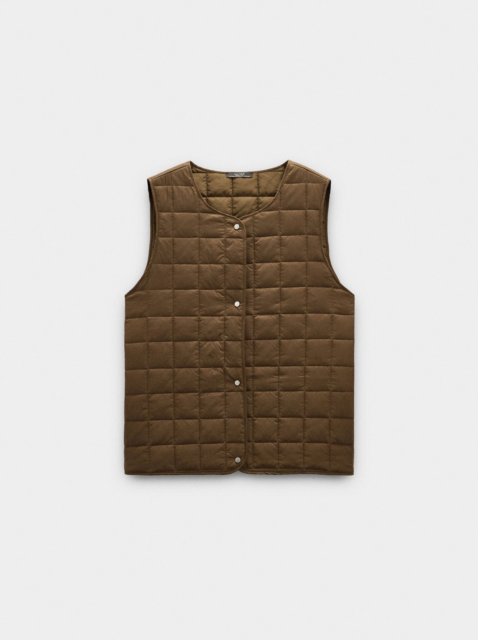 Chaqueta con capucha y chaleco