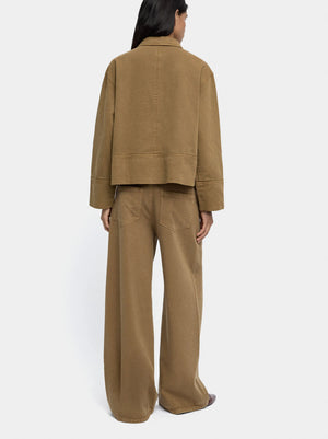 Pantalon denim recto con cinturón