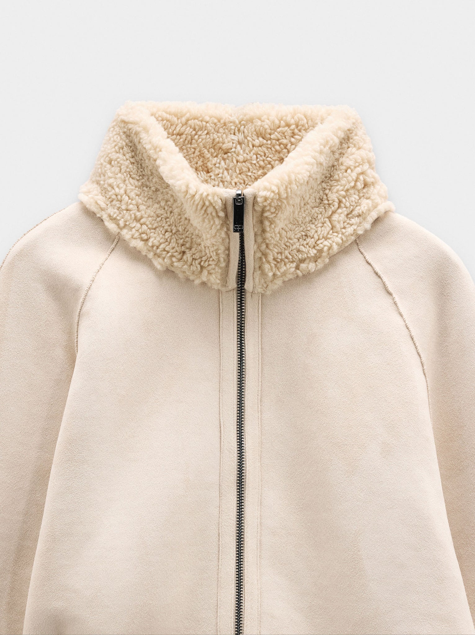 Chaqueta efecto piel reversible