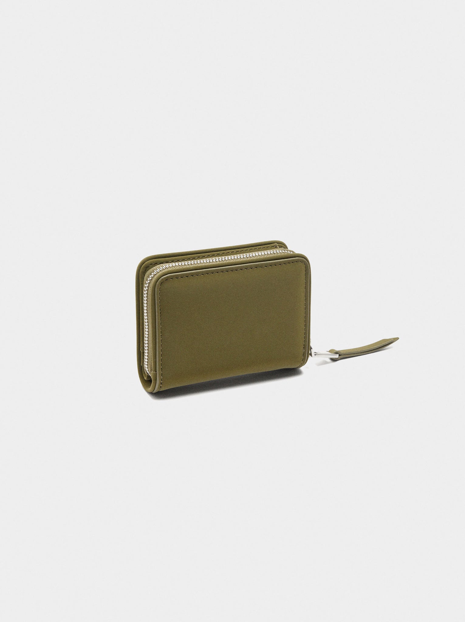 Cartera de textura suave
