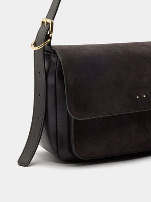 Bolso bandolera con piel