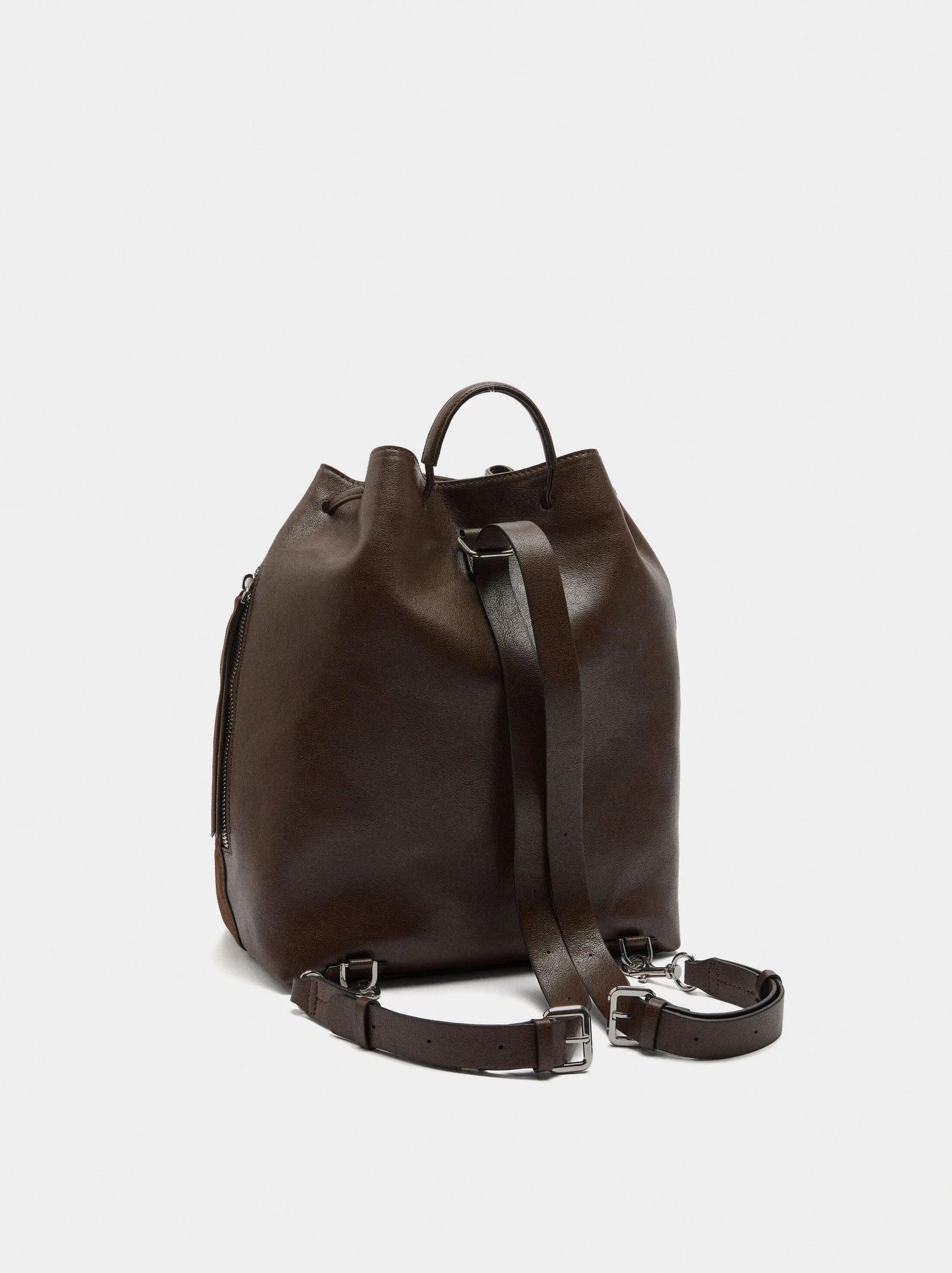 Mochila con piel