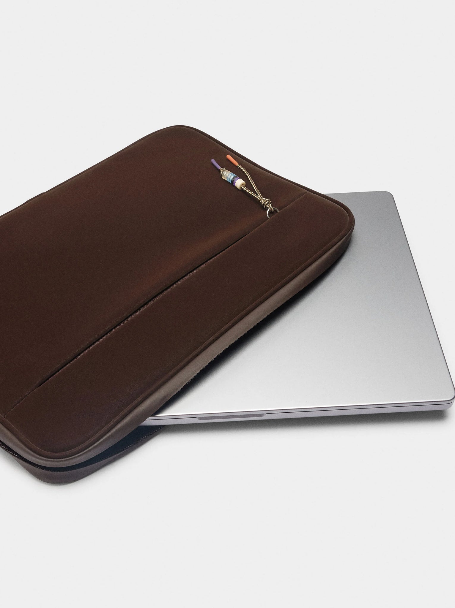 Funda de textura suave para portátil 13"