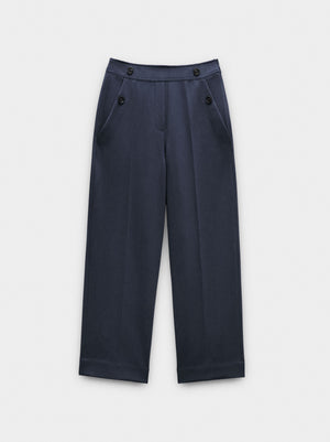 Pantalón fluido con bolsillos