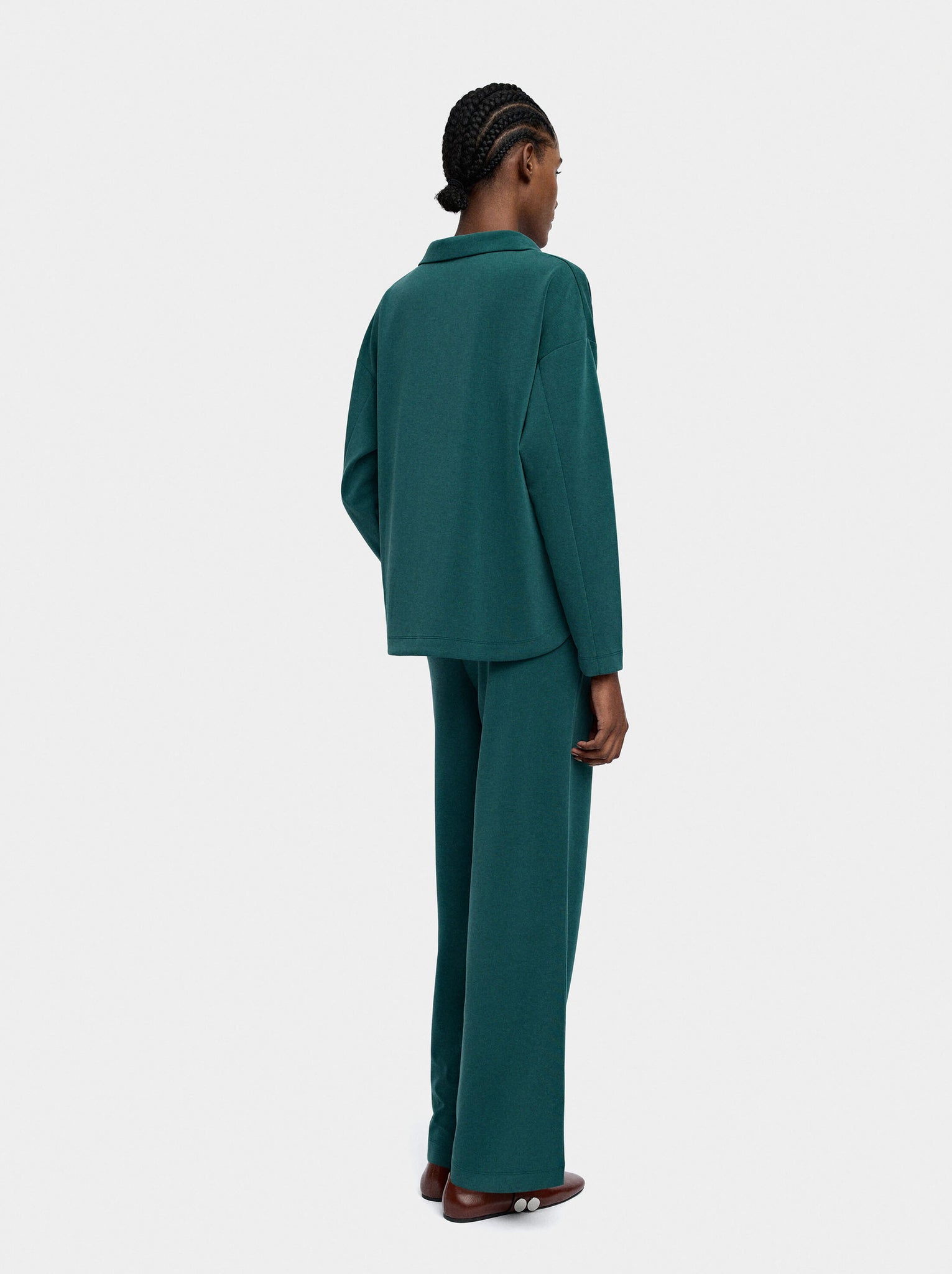 Pantalón con cintura elástica toque suave