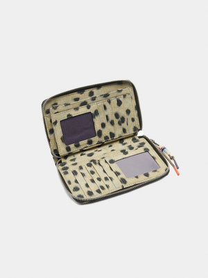 Cartera de nylon estampado animal