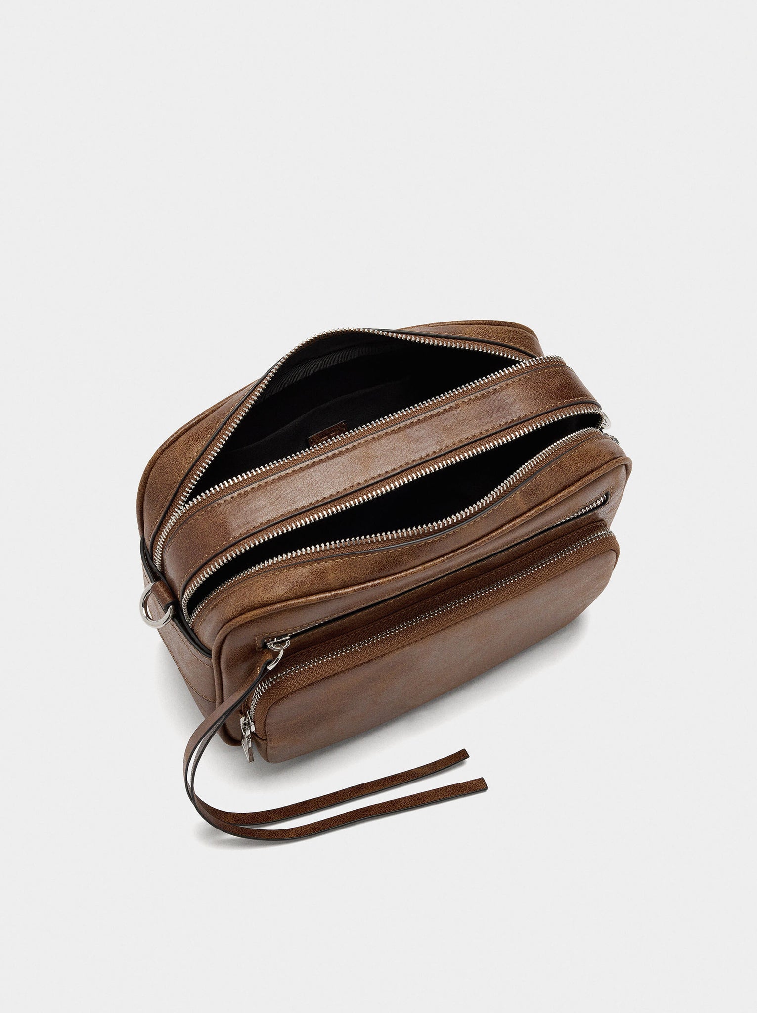 Bolso bandolera efecto envejecido