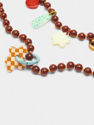 Collar doble de cuentas con charms