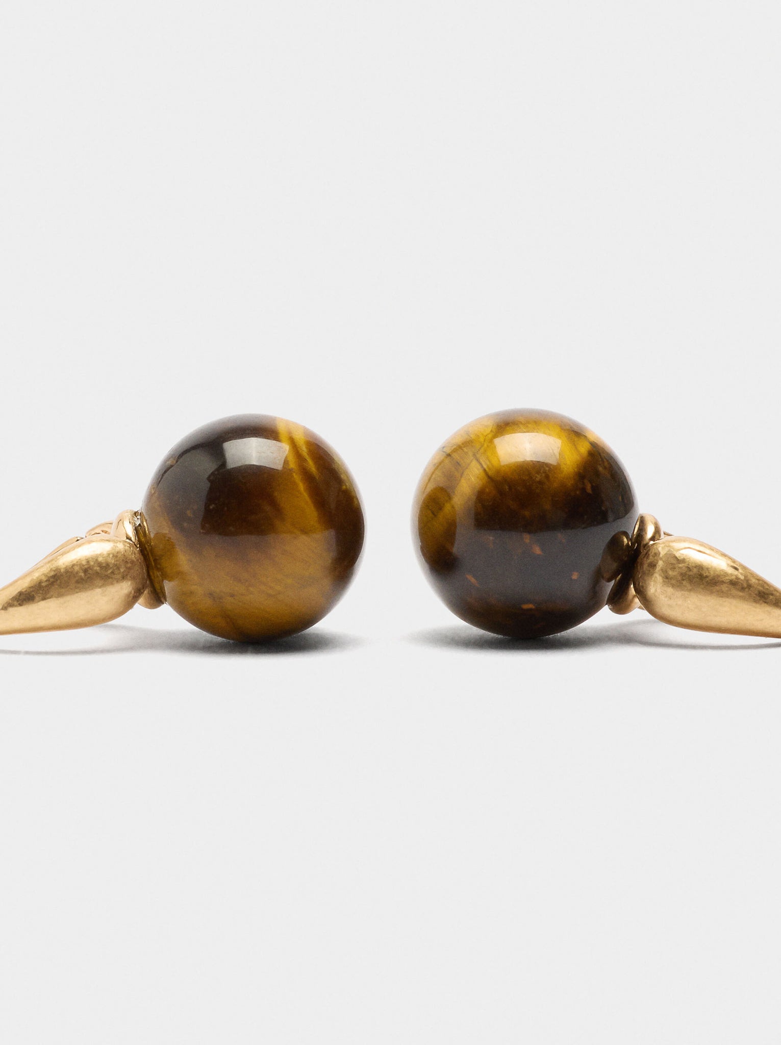 Aros esferas de piedra