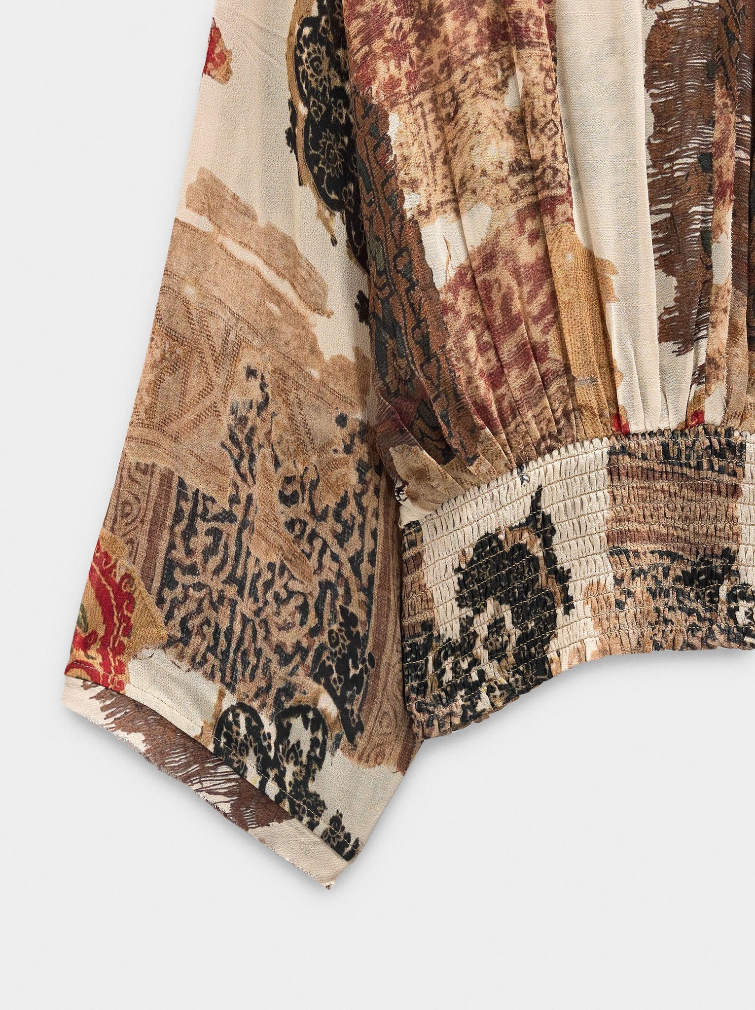 Blusa estampada semitransparente