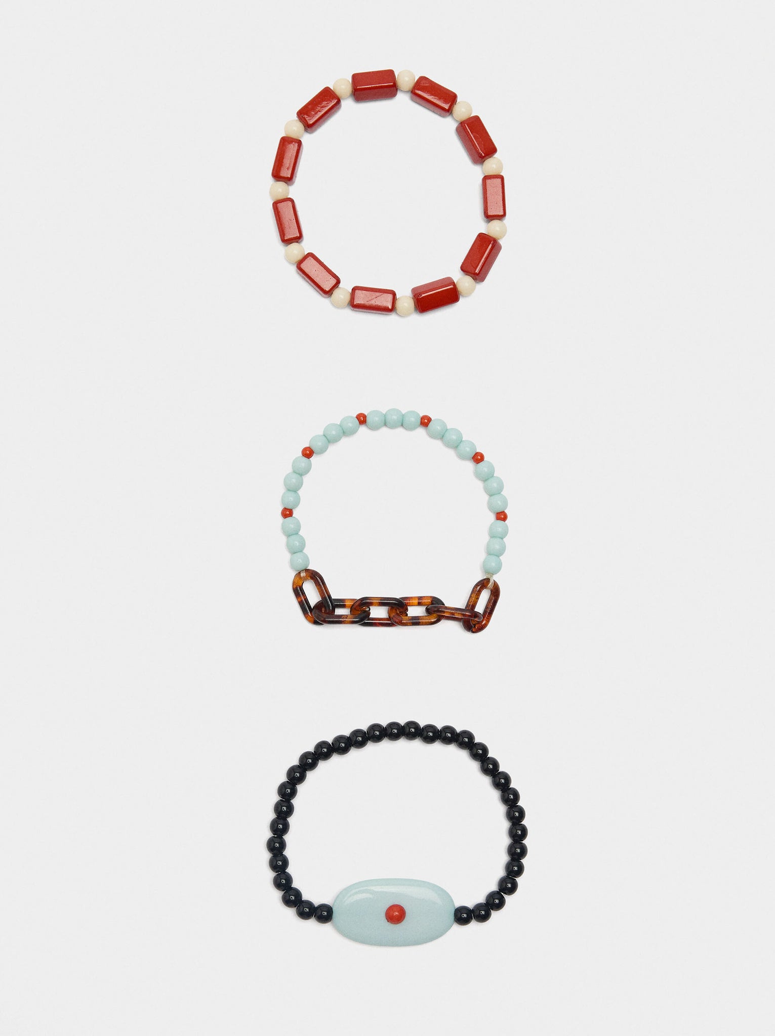 Set de pulseras multicolor con resina