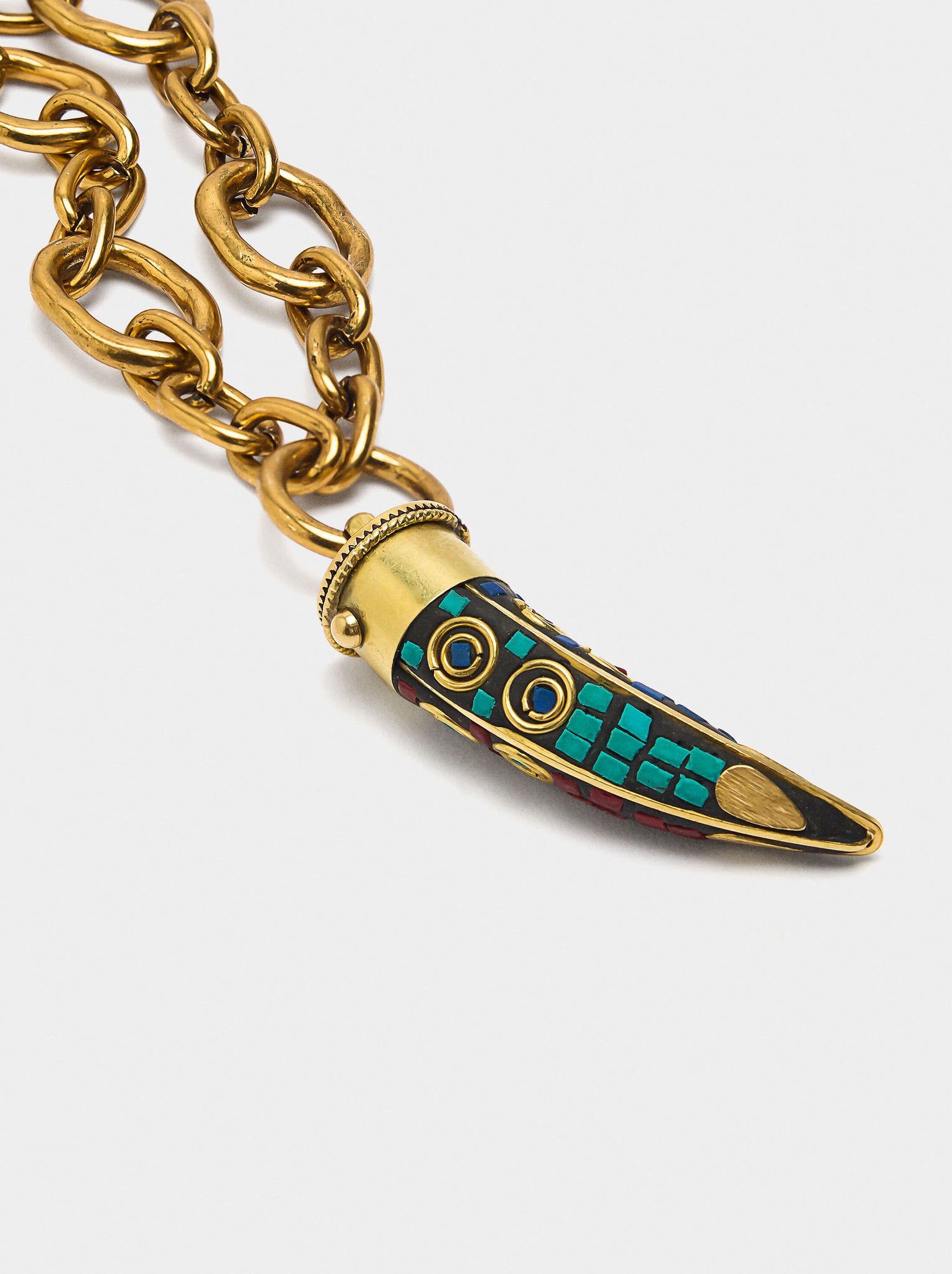 Collar largo de eslabones con colgante