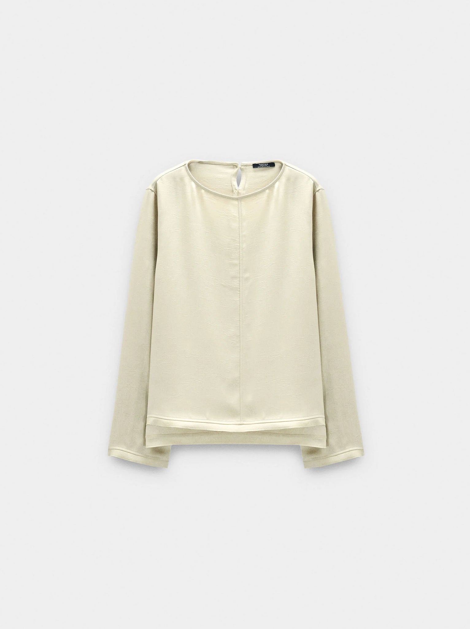 Blusa efecto arrugado