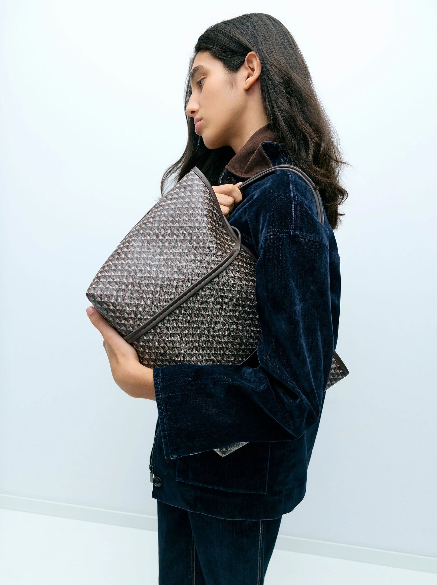 Bolso shopper estampado con bolsa extraíble