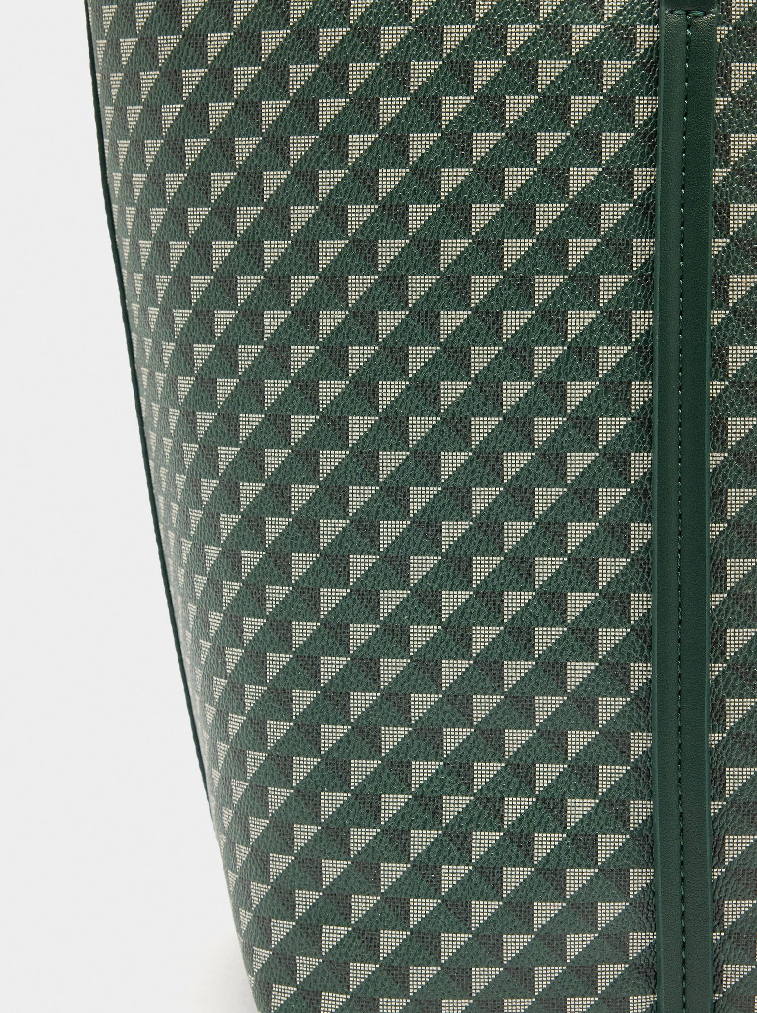 Bolso shopper estampado con bolsa extraíble