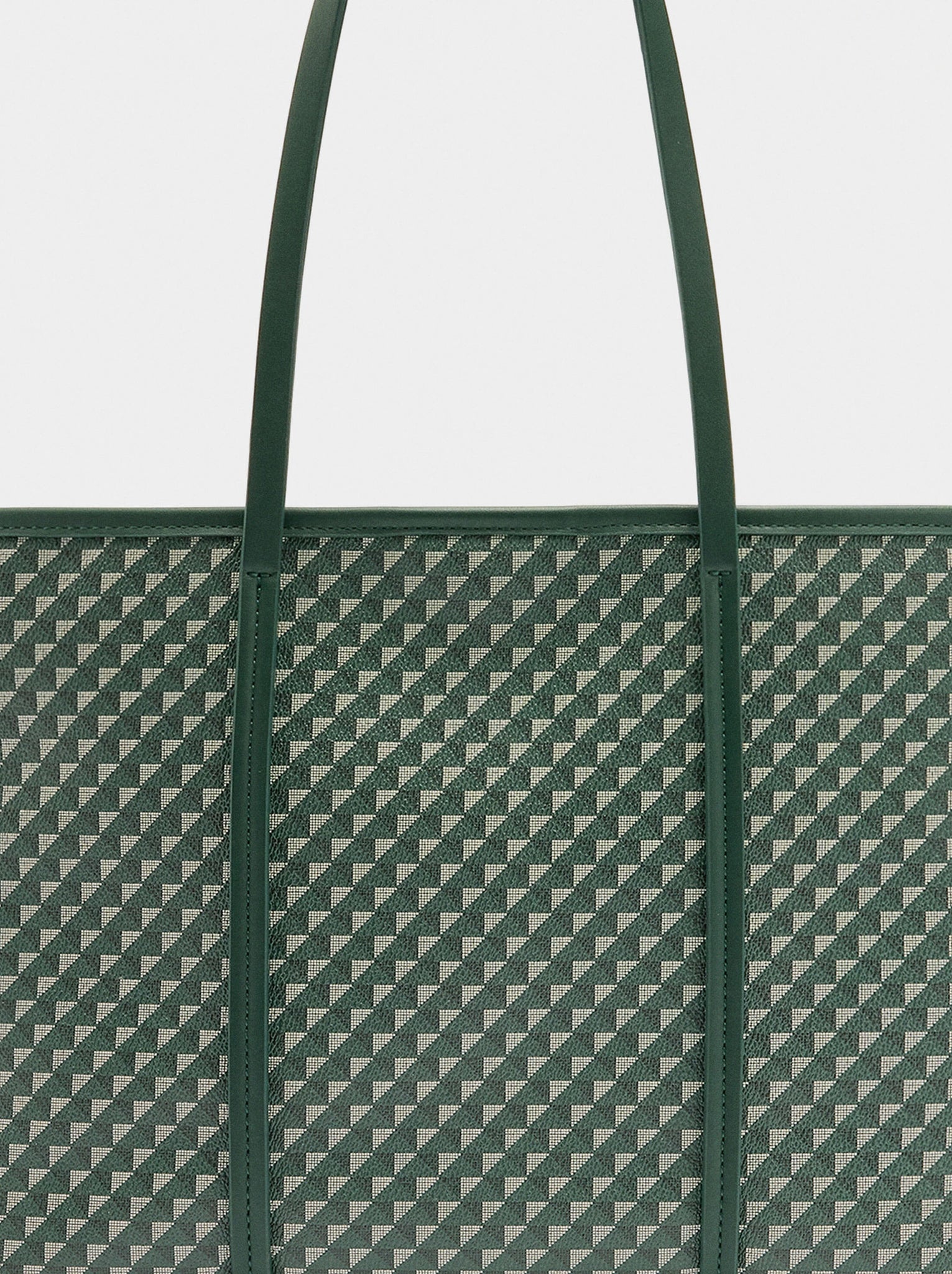 Bolso shopper estampado con bolsa extraíble