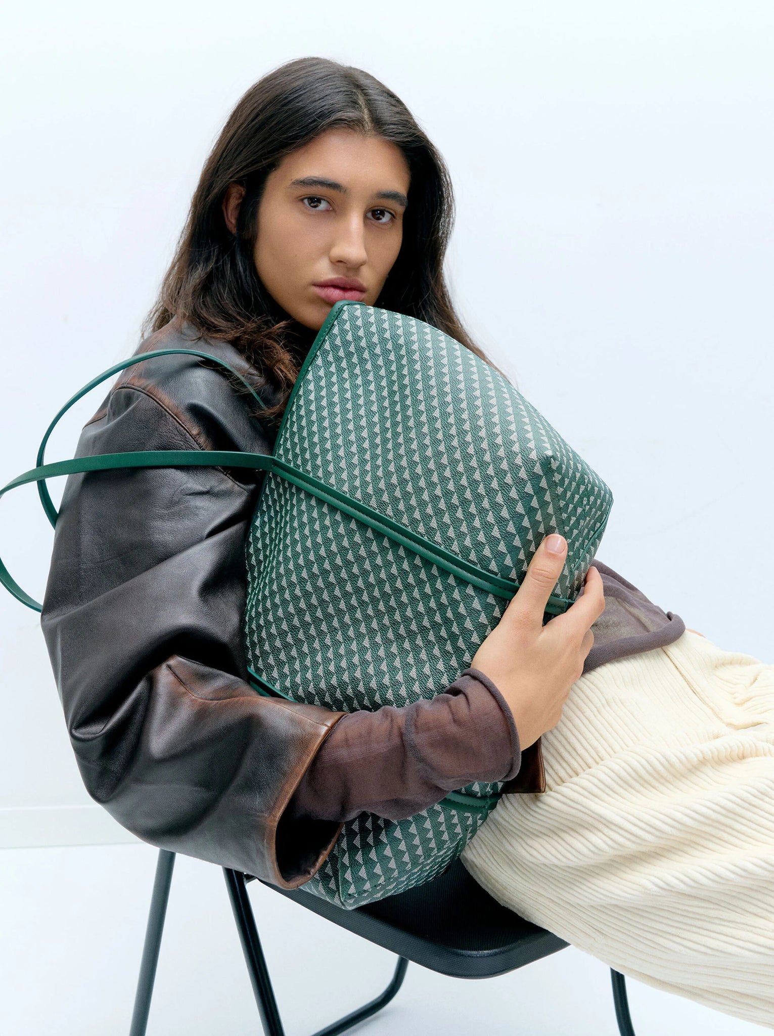 Bolso shopper estampado con bolsa extraíble