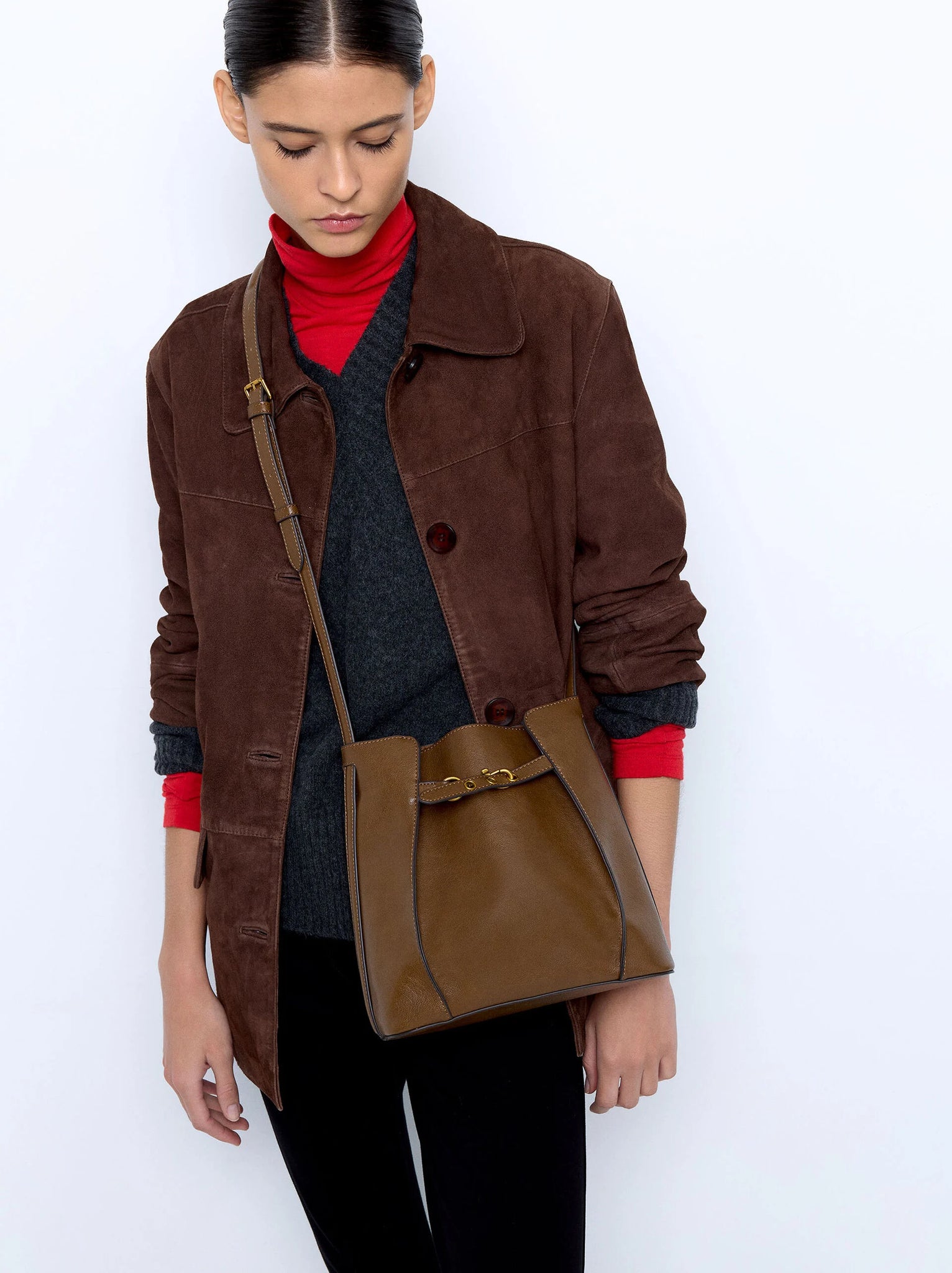 Bolso bombonera con pliegues laterales