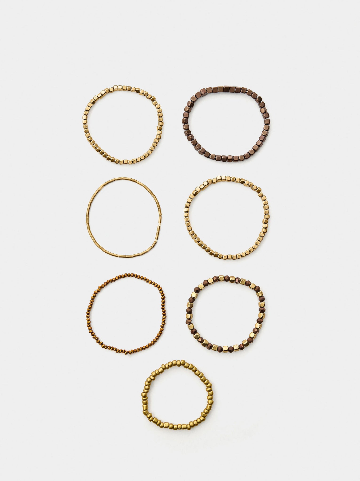 Set de pulseras elásticas con cuentas