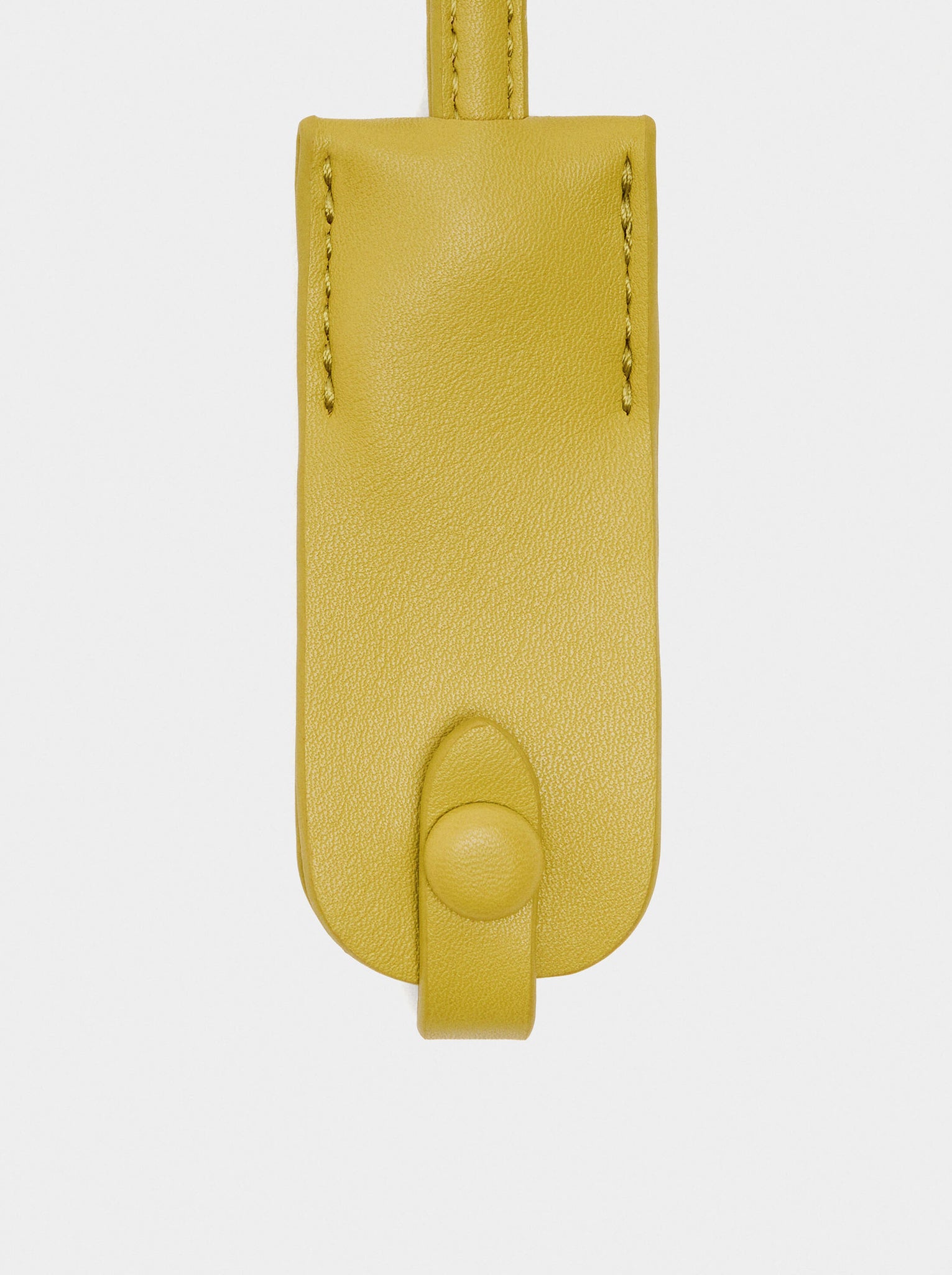 Bolso tote liso con colgante